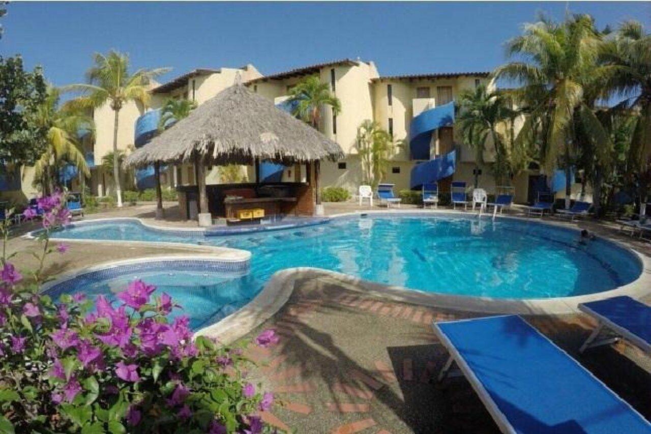 Hotel Golden Paradise Playa El Agua Buitenkant foto