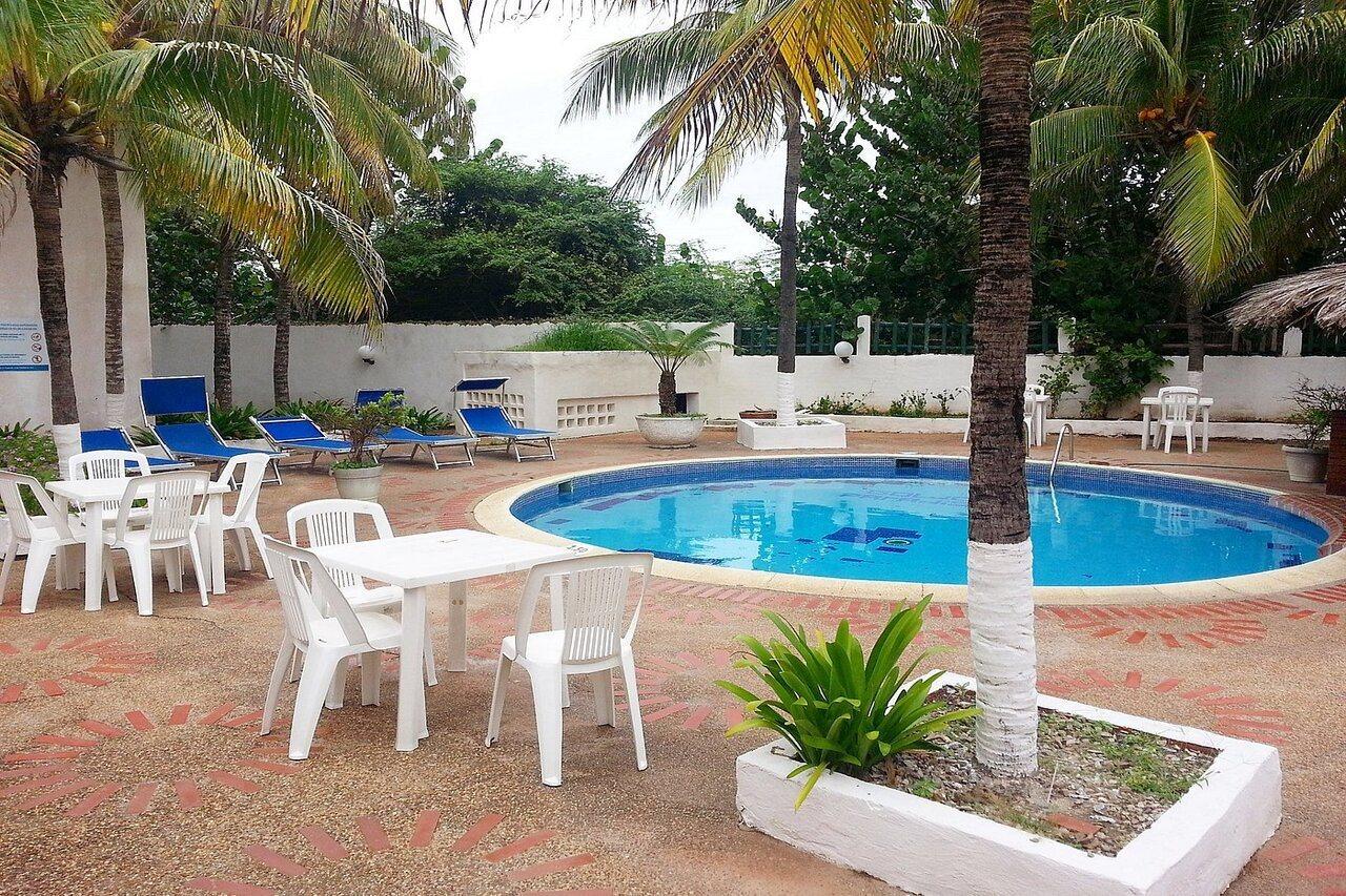 Hotel Golden Paradise Playa El Agua Buitenkant foto