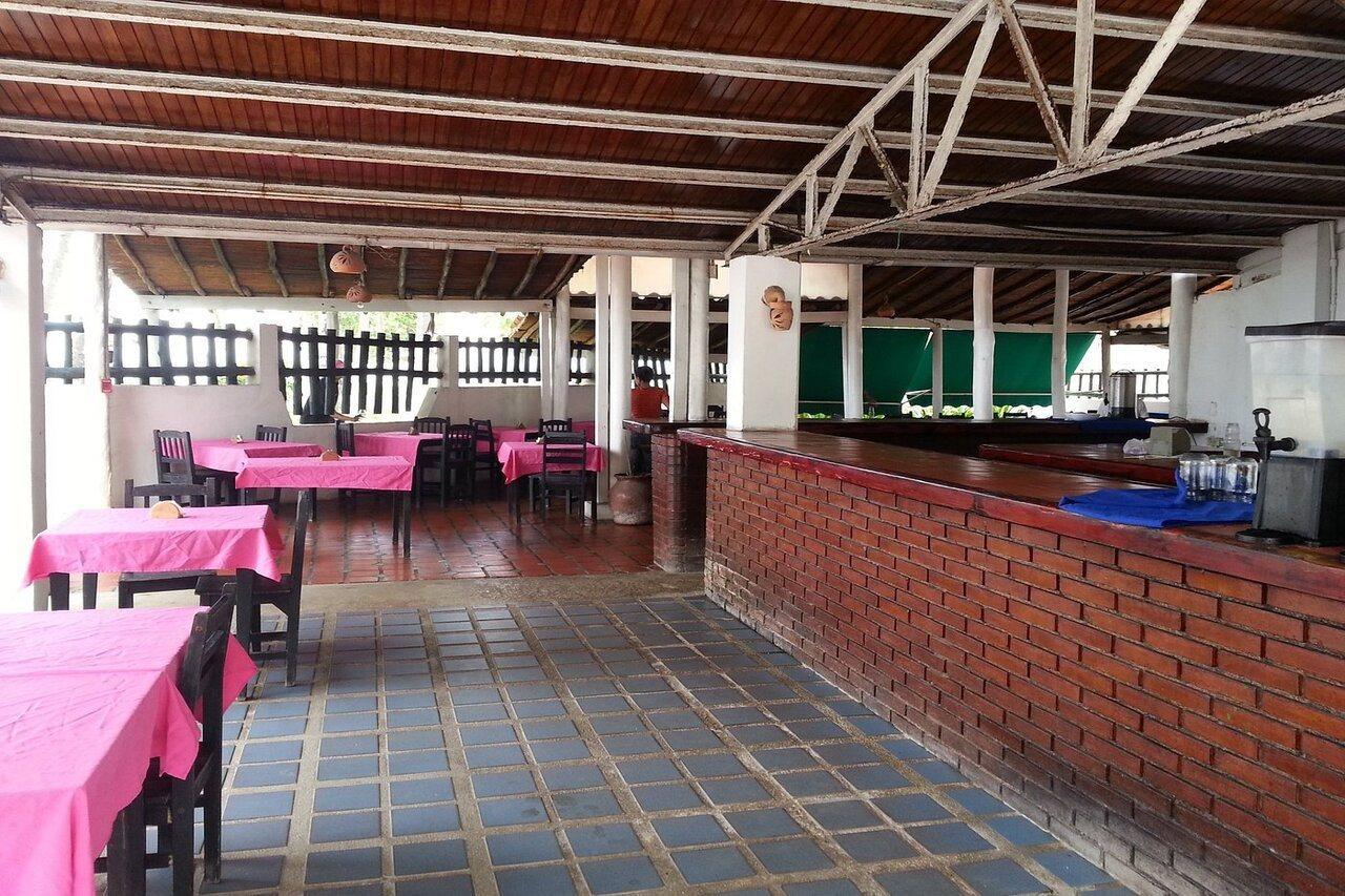 Hotel Golden Paradise Playa El Agua Buitenkant foto