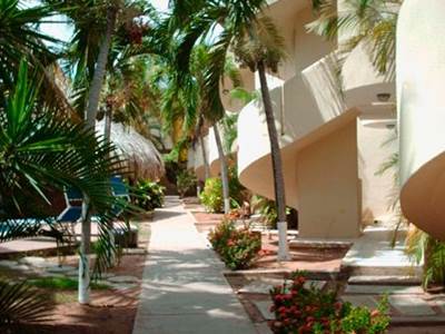 Hotel Golden Paradise Playa El Agua Buitenkant foto