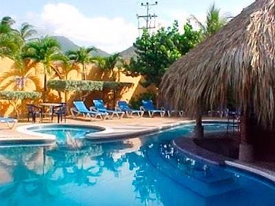 Hotel Golden Paradise Playa El Agua Buitenkant foto